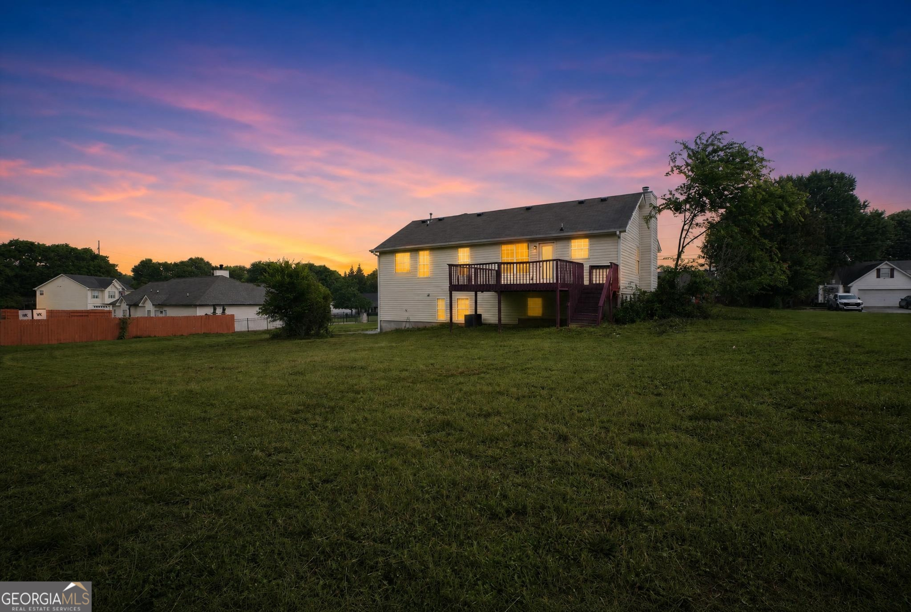 75 Linsley Way Property Photo 10