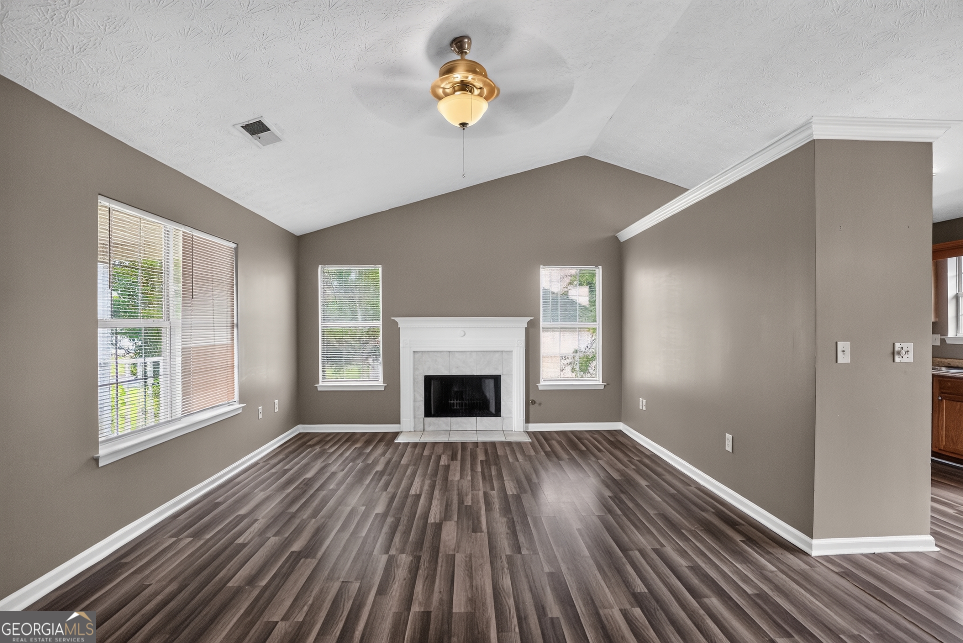 75 Linsley Way Property Photo 22
