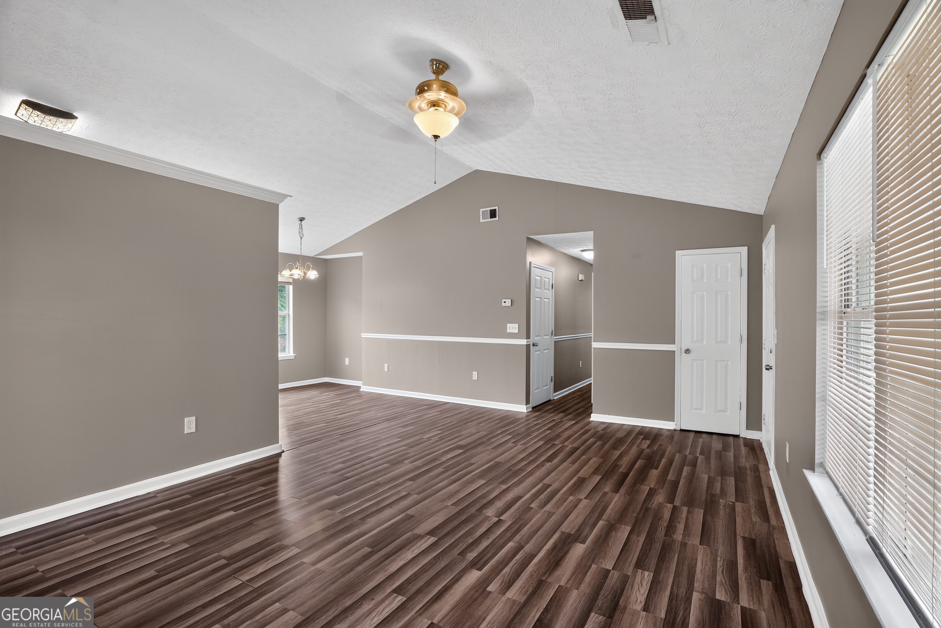 75 Linsley Way Property Photo 23