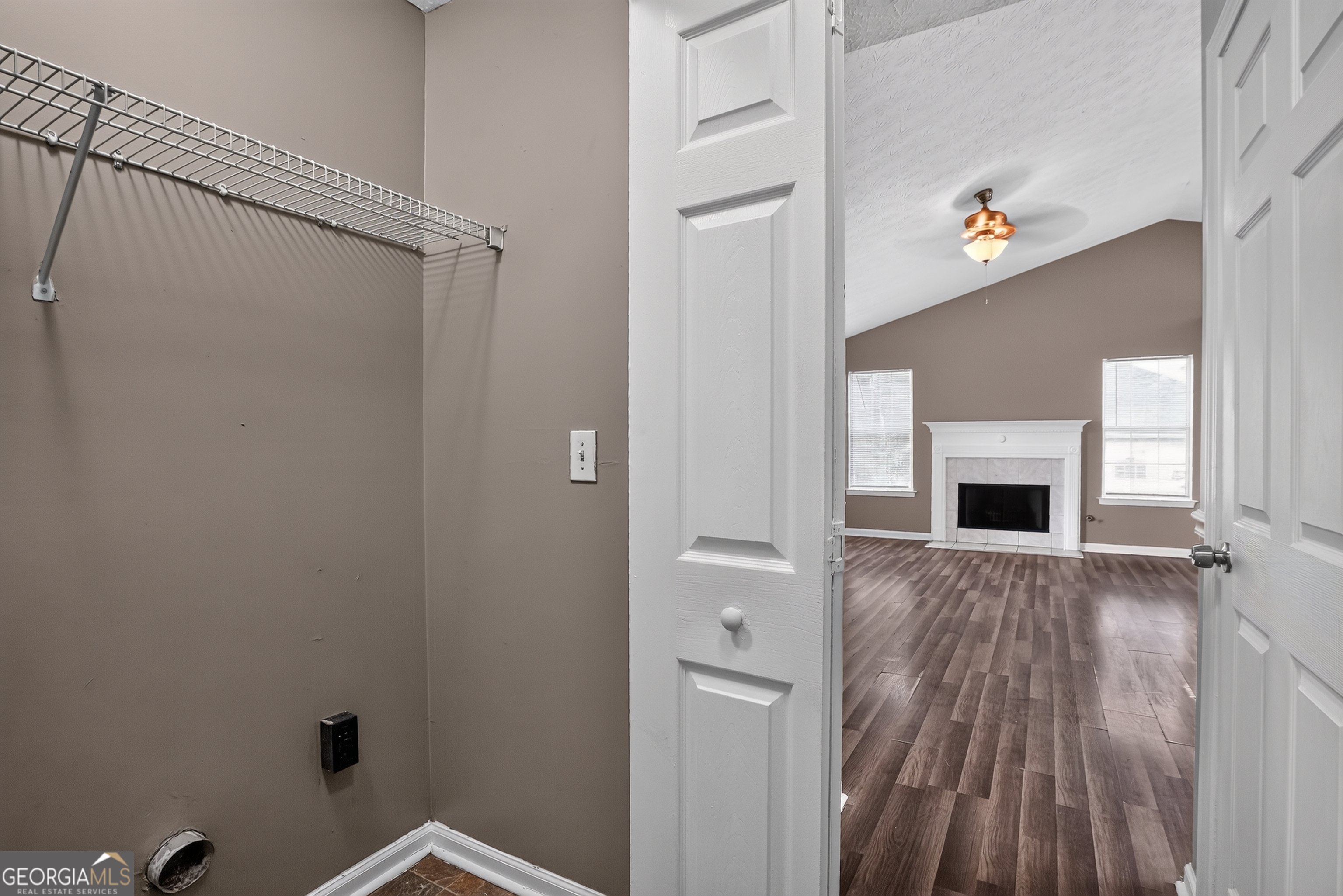 75 Linsley Way Property Photo 41