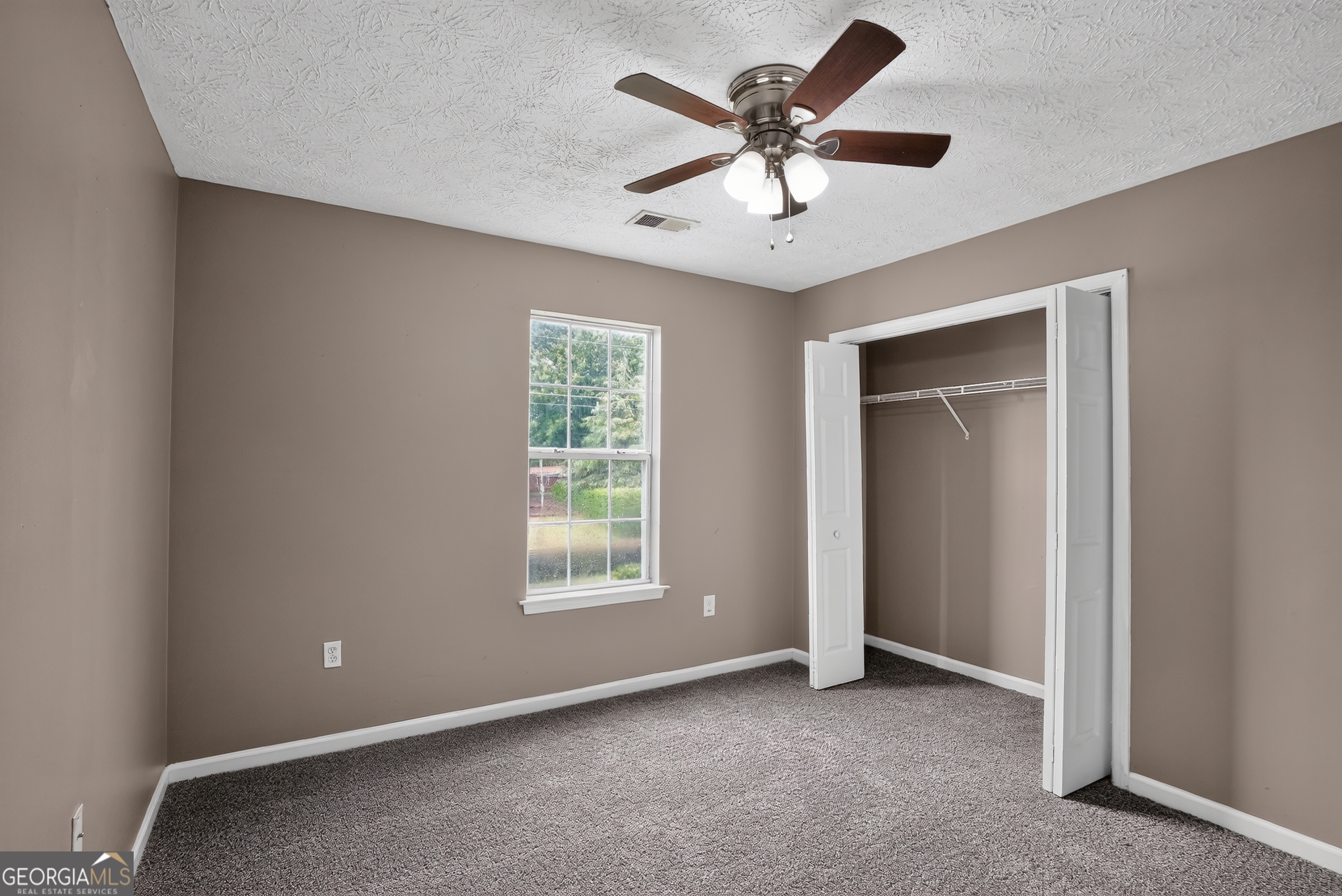 75 Linsley Way Property Photo 44