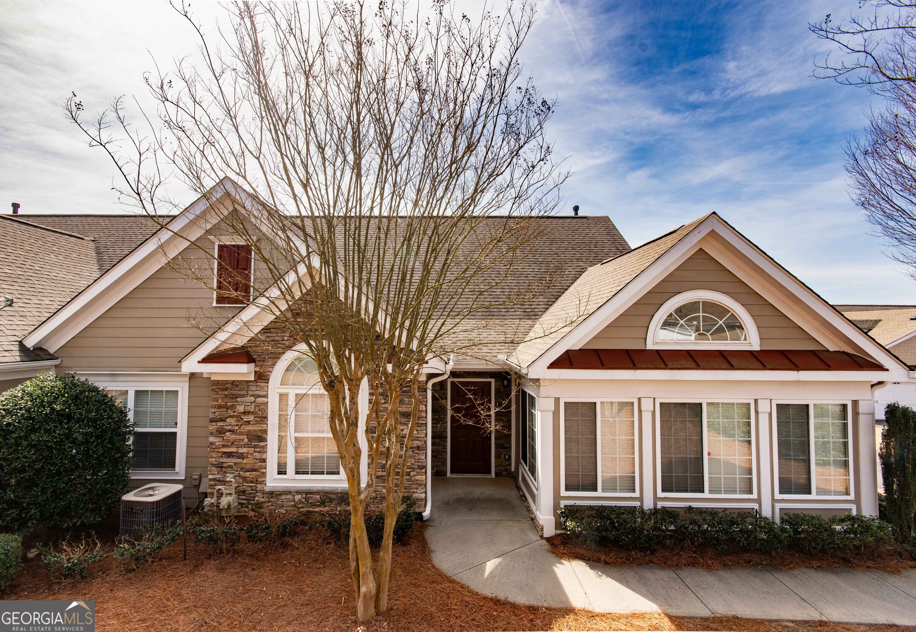 6107 Menlow Court Property Photo 1