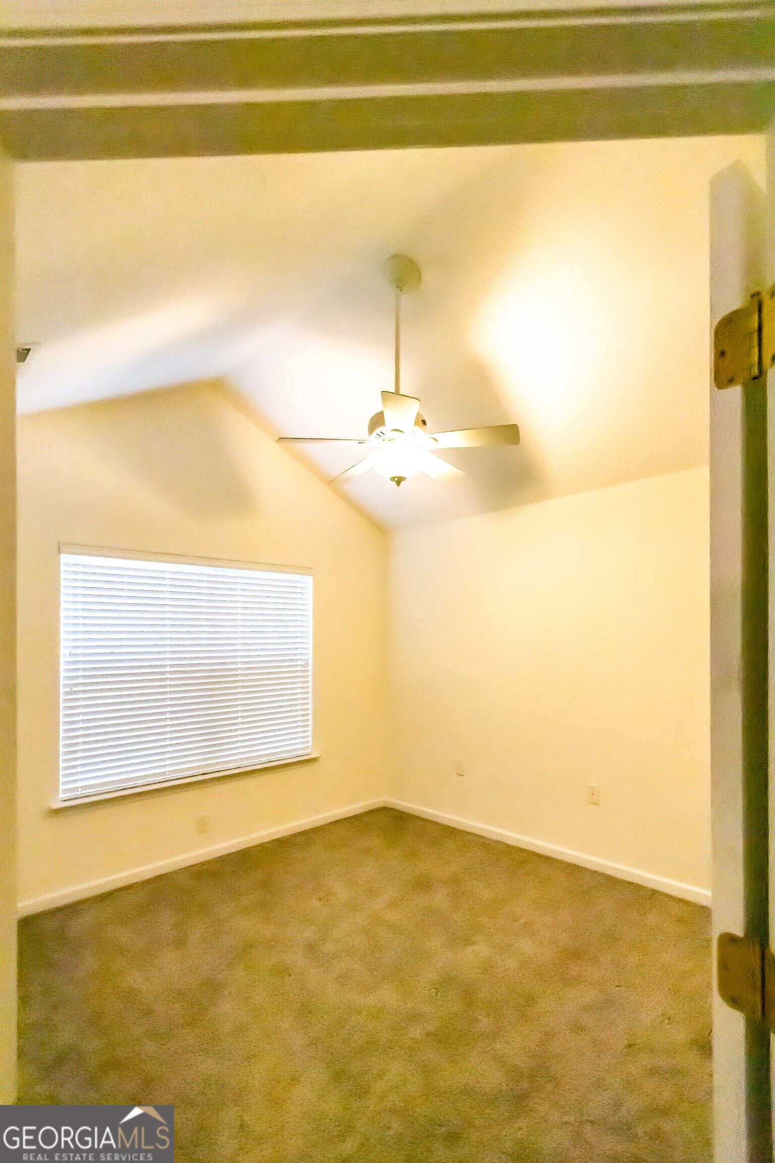 6107 Menlow Court Property Photo 3