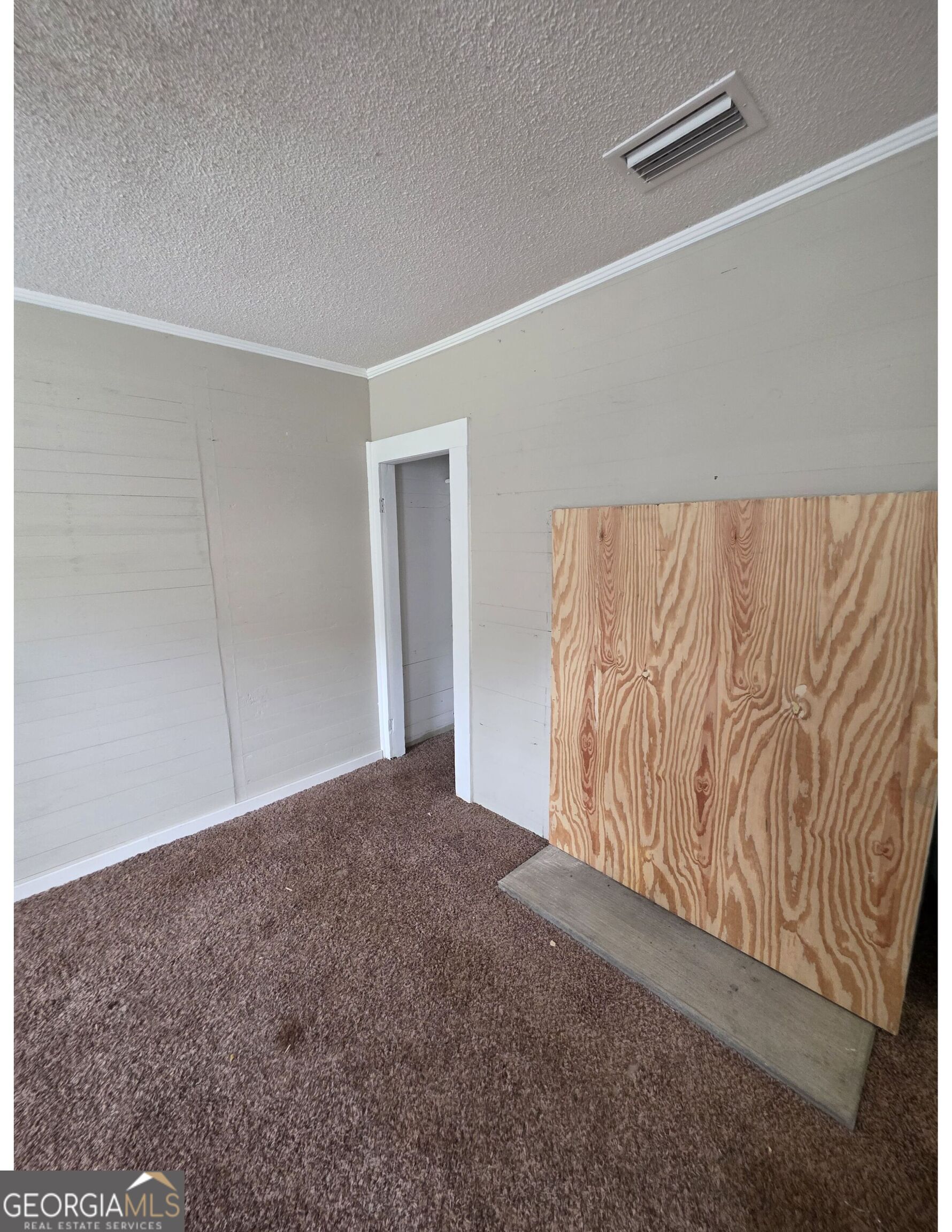 234 Robin Road Property Photo 15