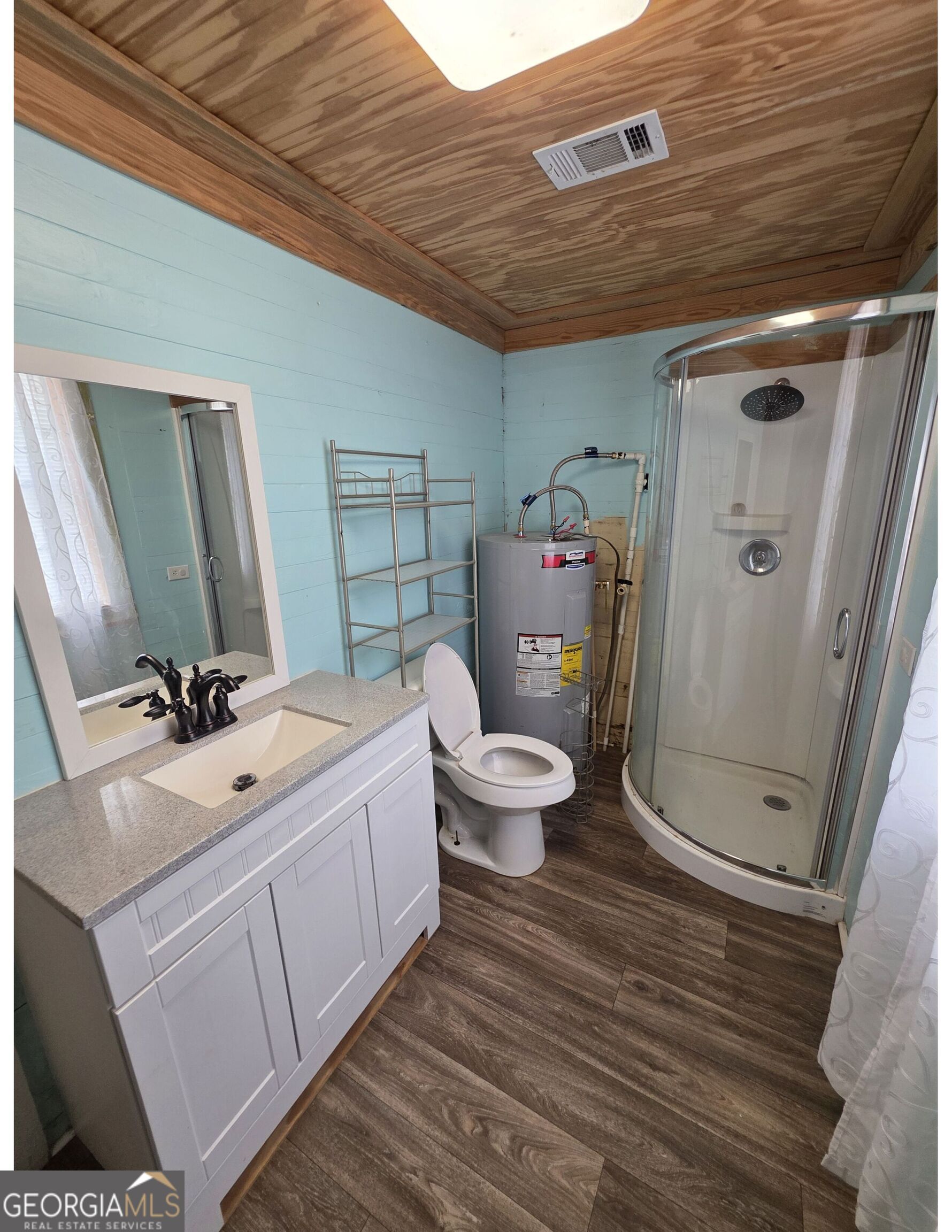 234 Robin Road Property Photo 17