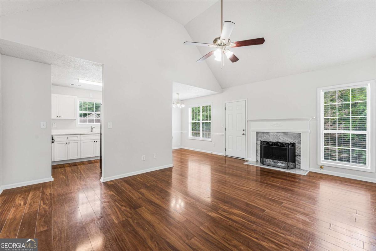 1312 Vine Circle Property Photo 10