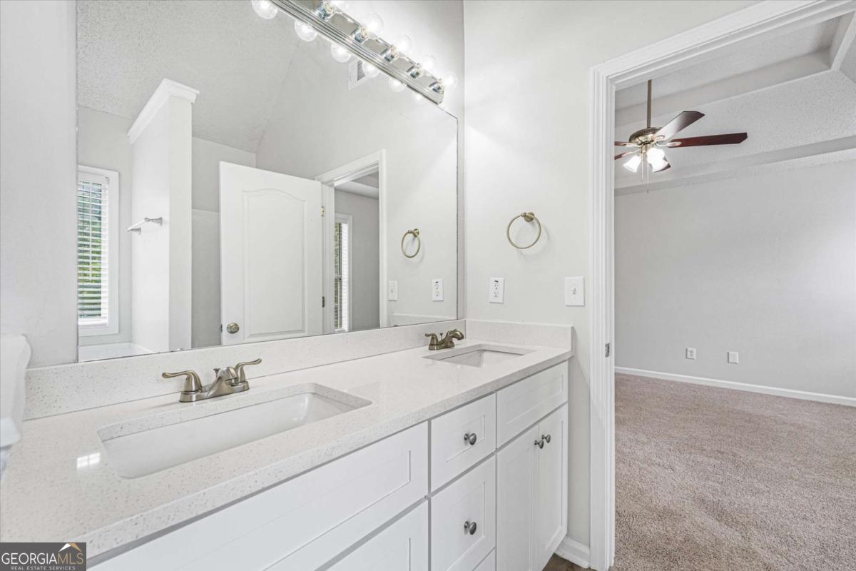 1312 Vine Circle Property Photo 25