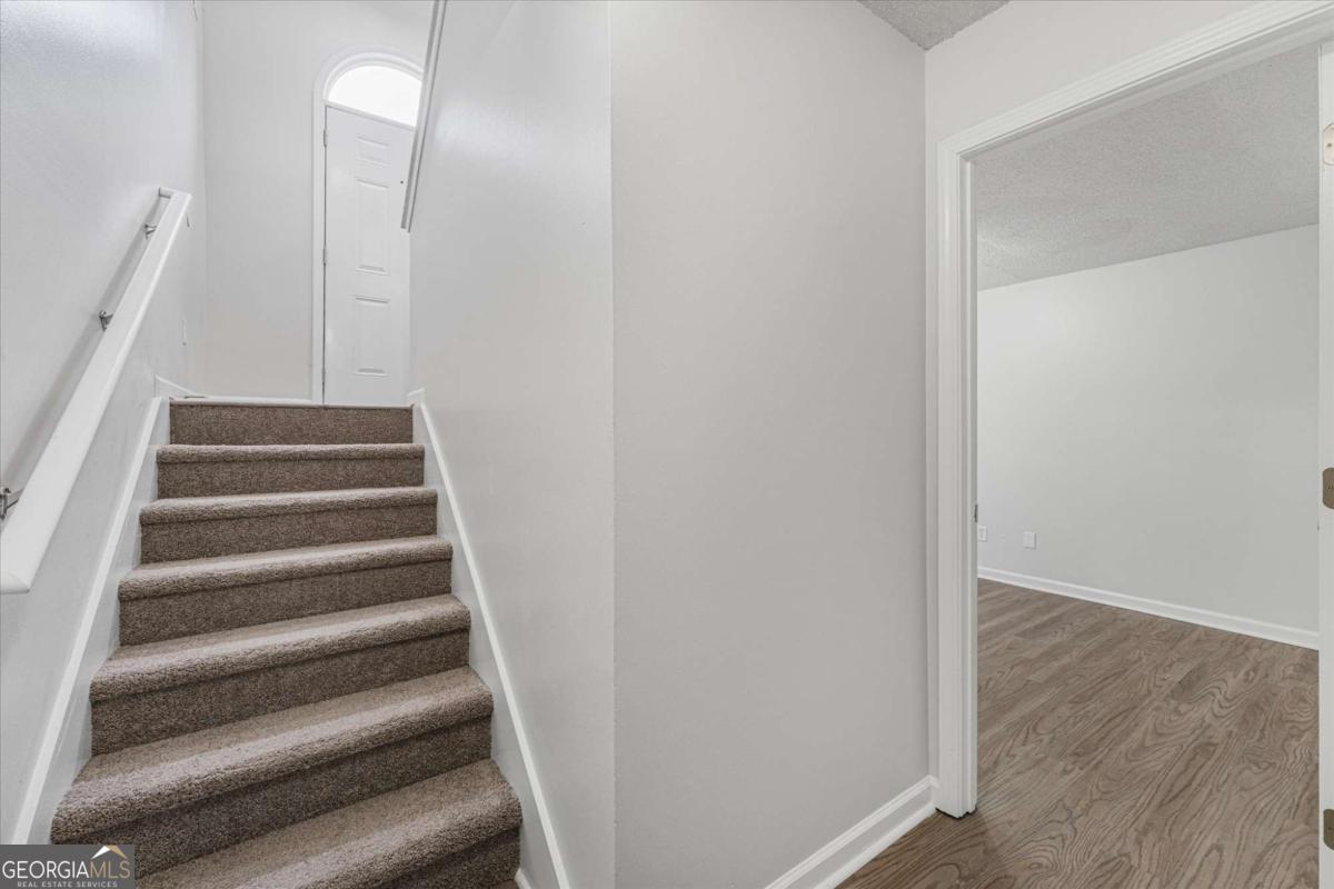 1312 Vine Circle Property Photo 34