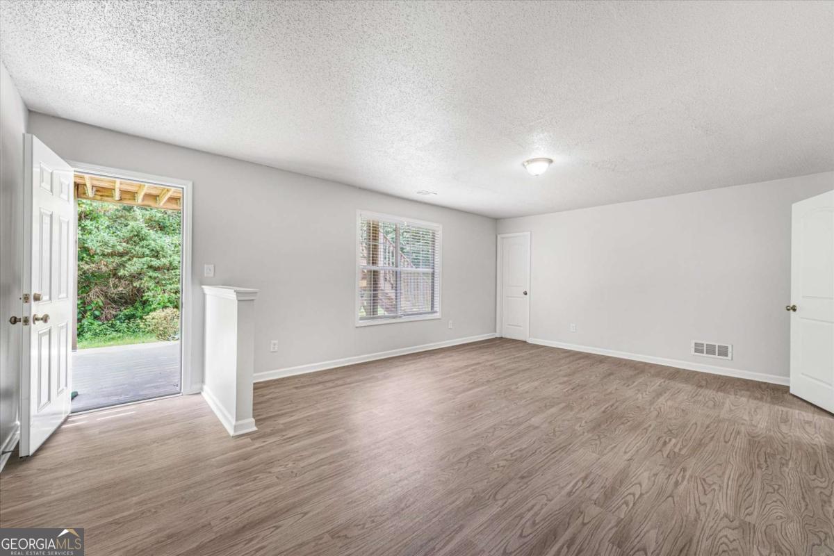 1312 Vine Circle Property Photo 38