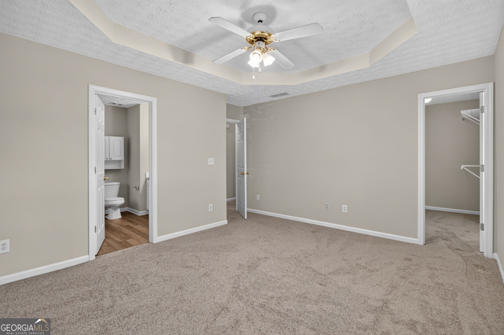 1520 Riverglen Drive Property Photo 17