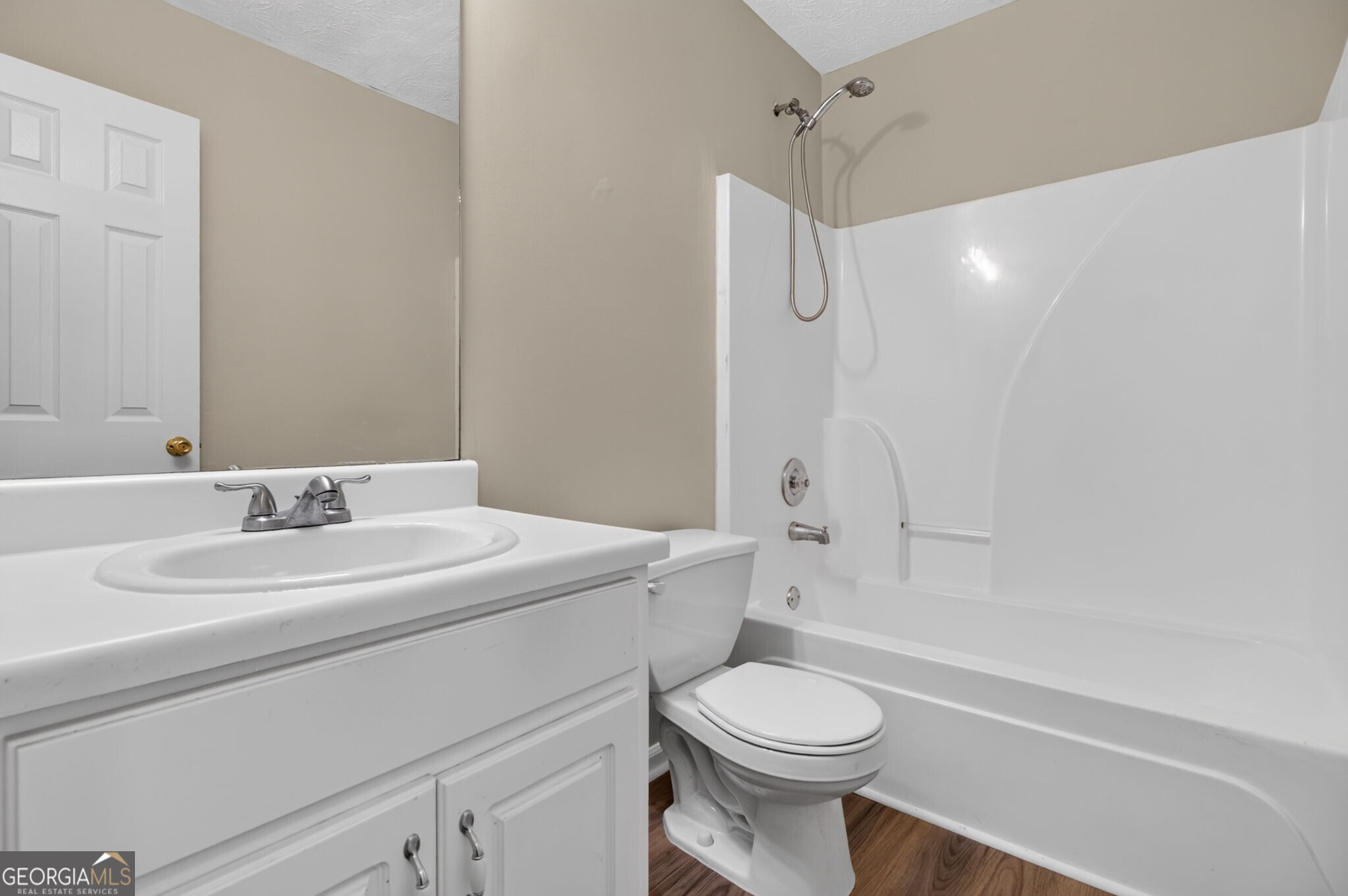1520 Riverglen Drive Property Photo 26