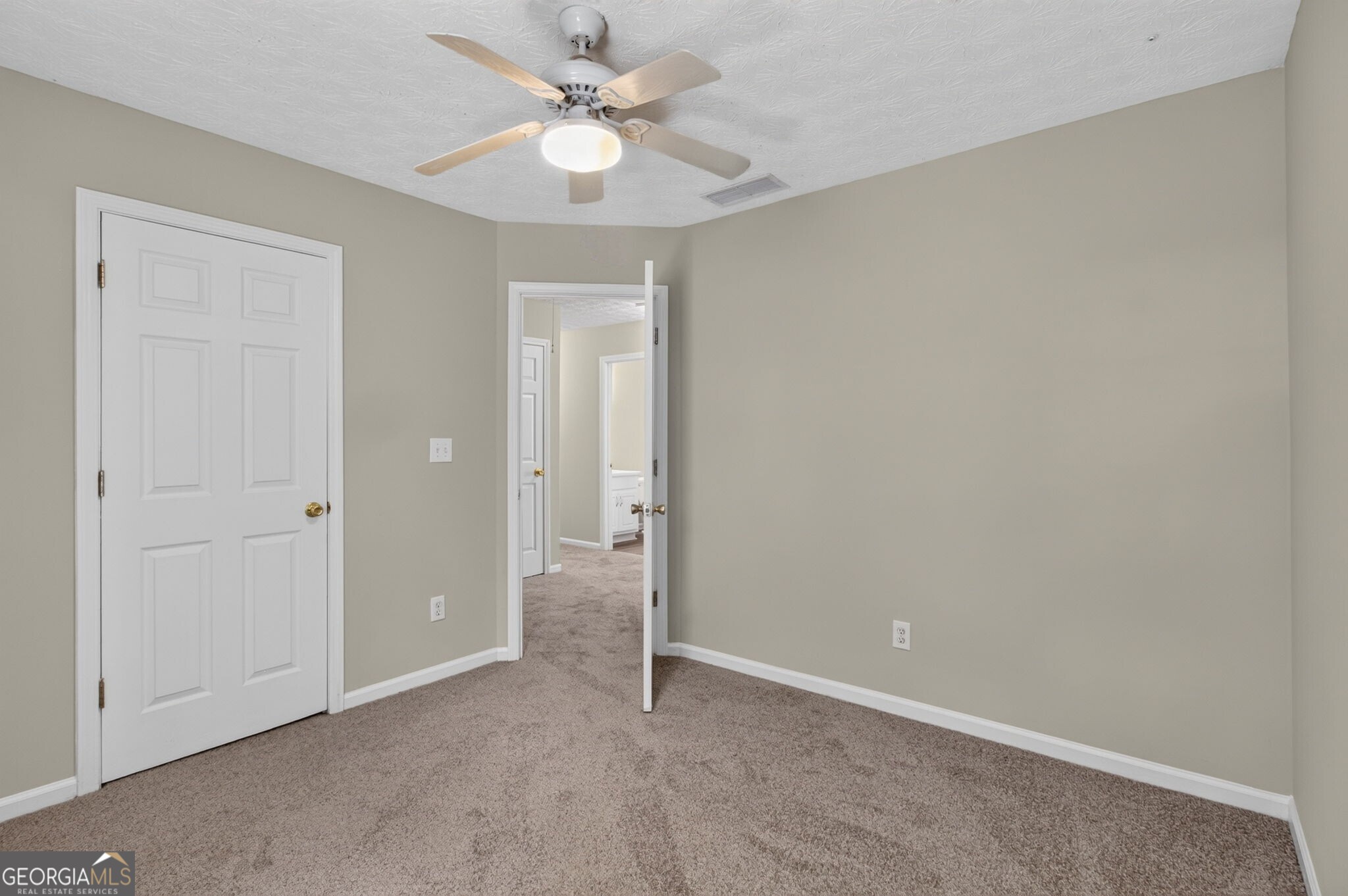 1520 Riverglen Drive Property Photo 27