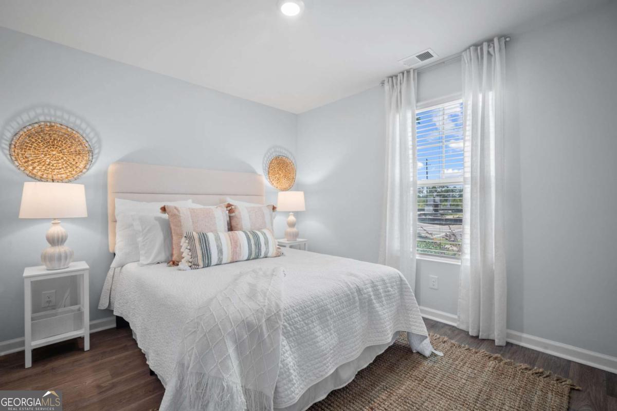 404 Mims Street Property Photo 19