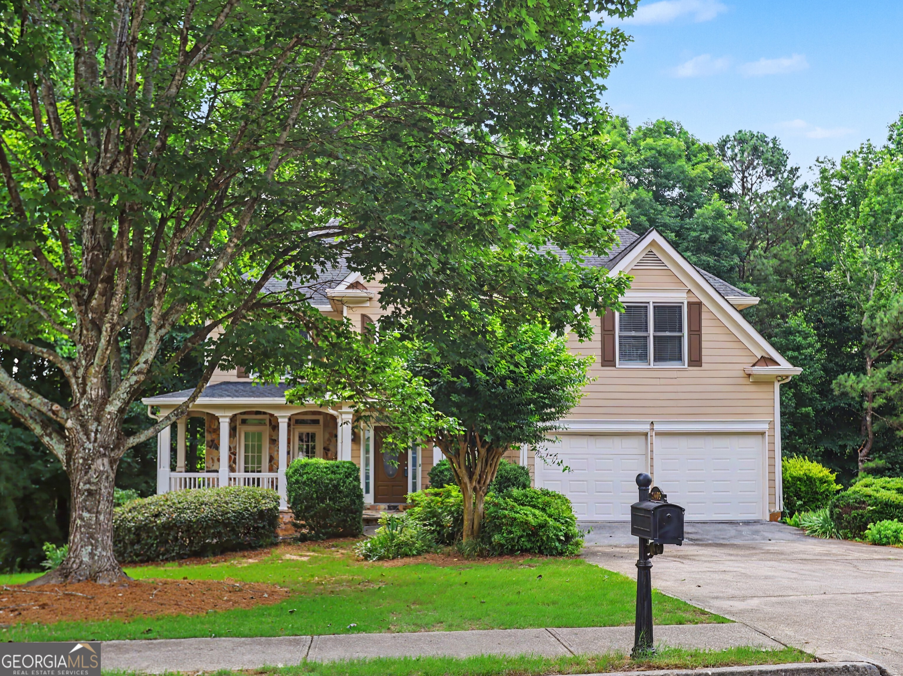 2405 Millwater Crossing Property Photo 1