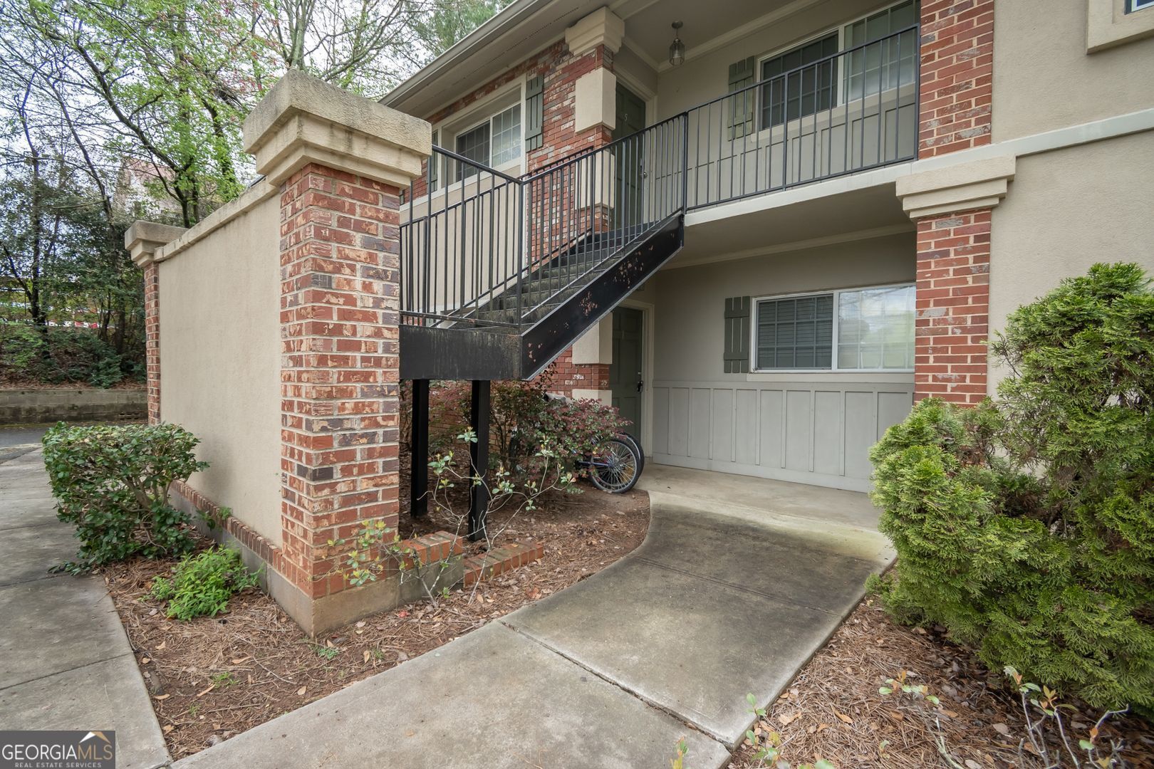 2018 S Milledge Avenue # 1 Property Photo 4