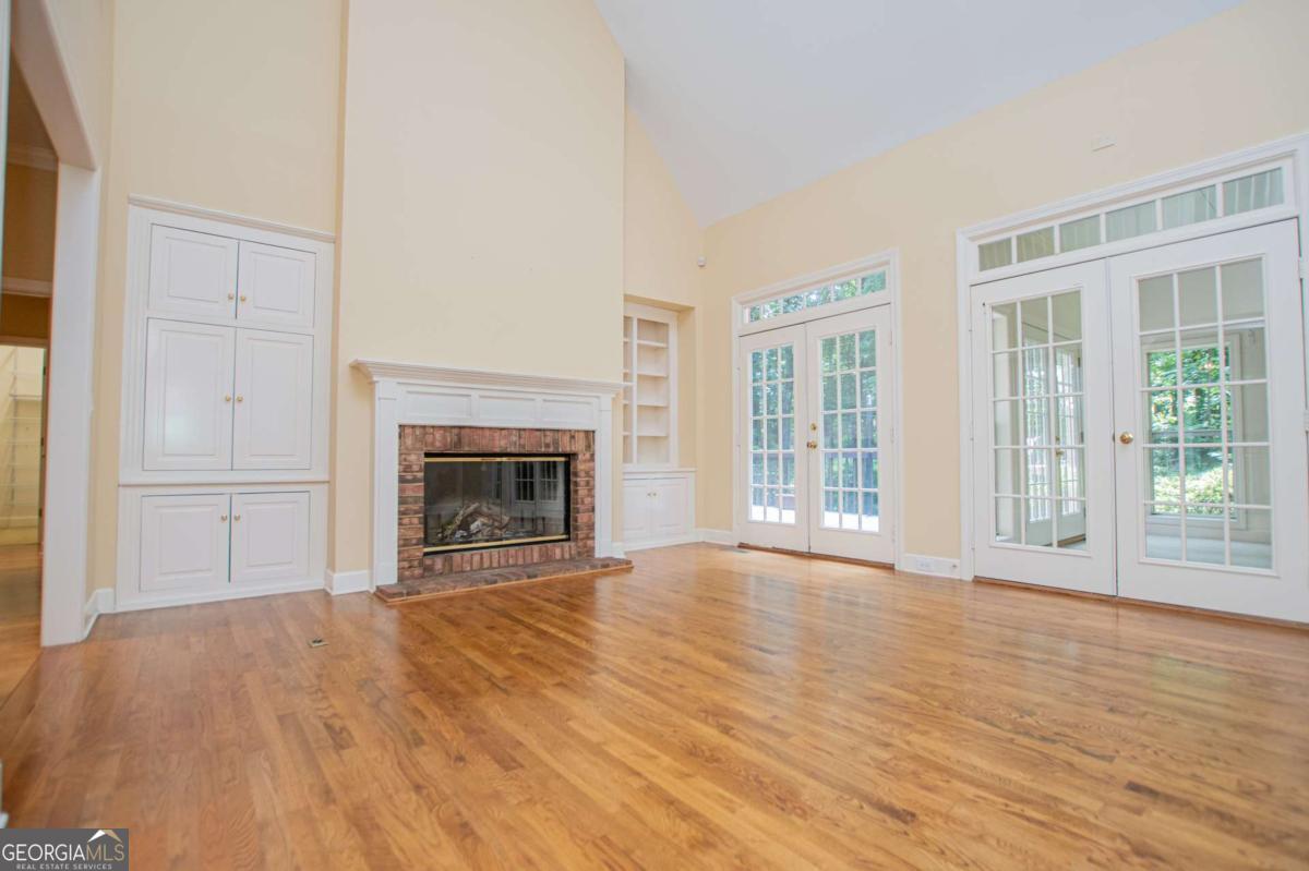 36 London Way Property Photo 7