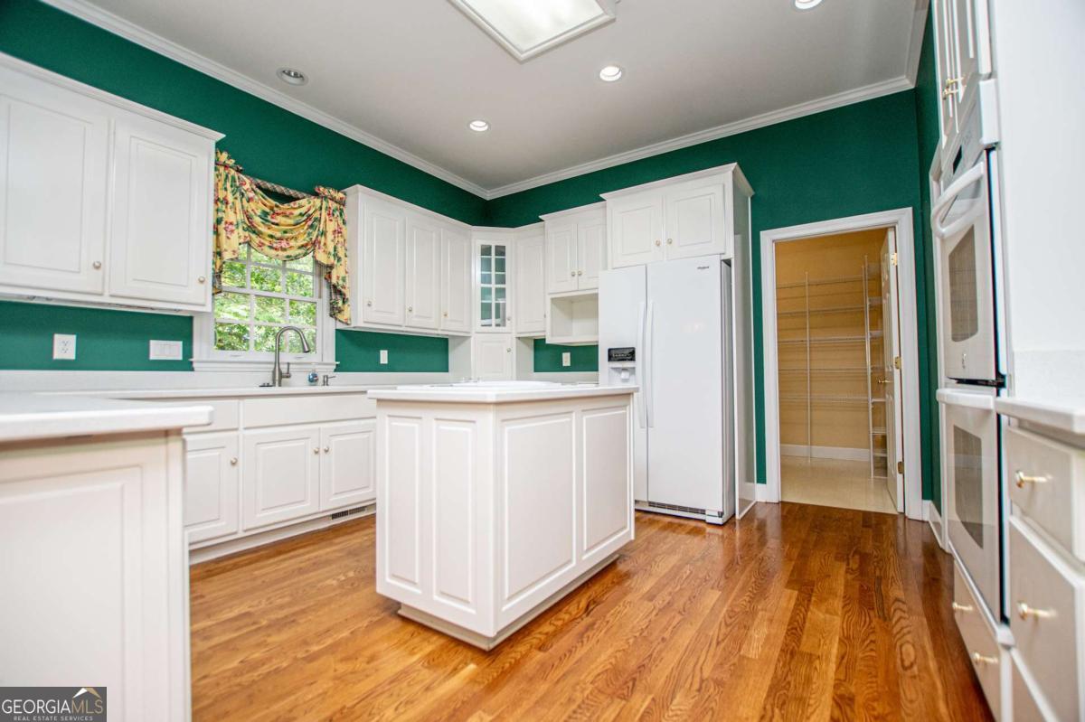 36 London Way Property Photo 12