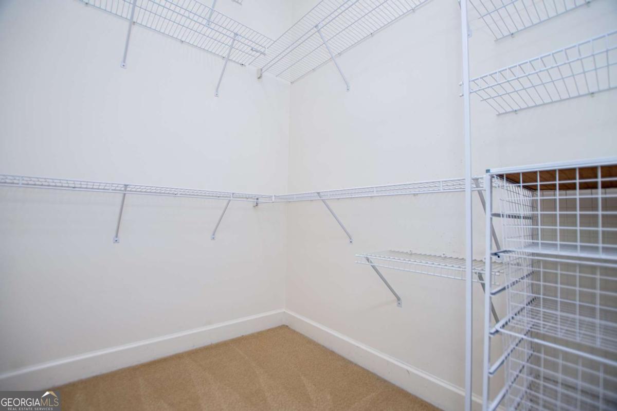 36 London Way Property Photo 25