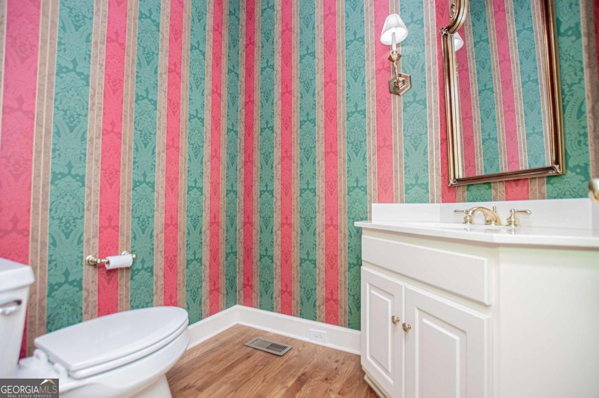 36 London Way Property Photo 27