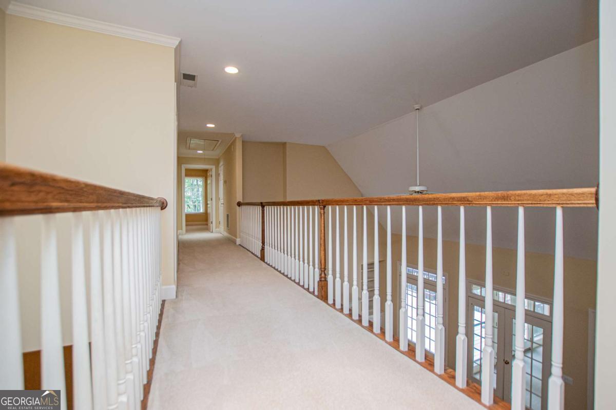 36 London Way Property Photo 32