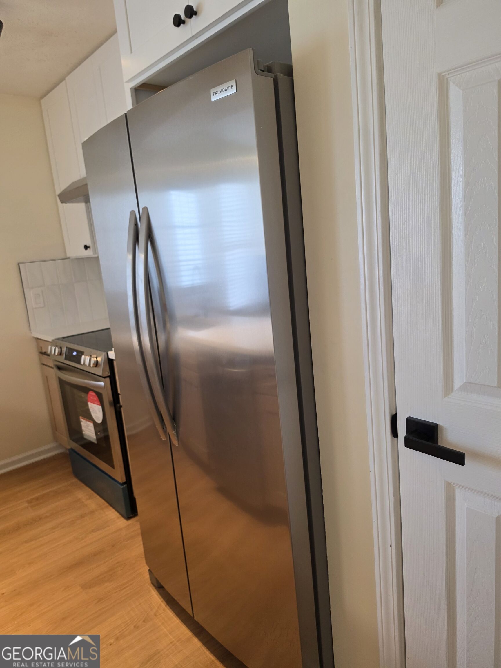 1327 Hollenbeck Lane Property Photo 10