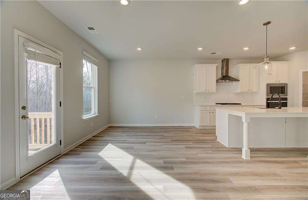 213 Delta Drive Property Photo 14