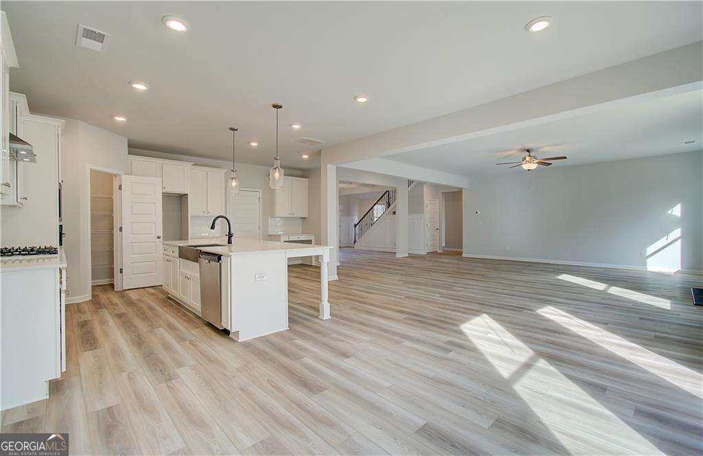 213 Delta Drive Property Photo 18