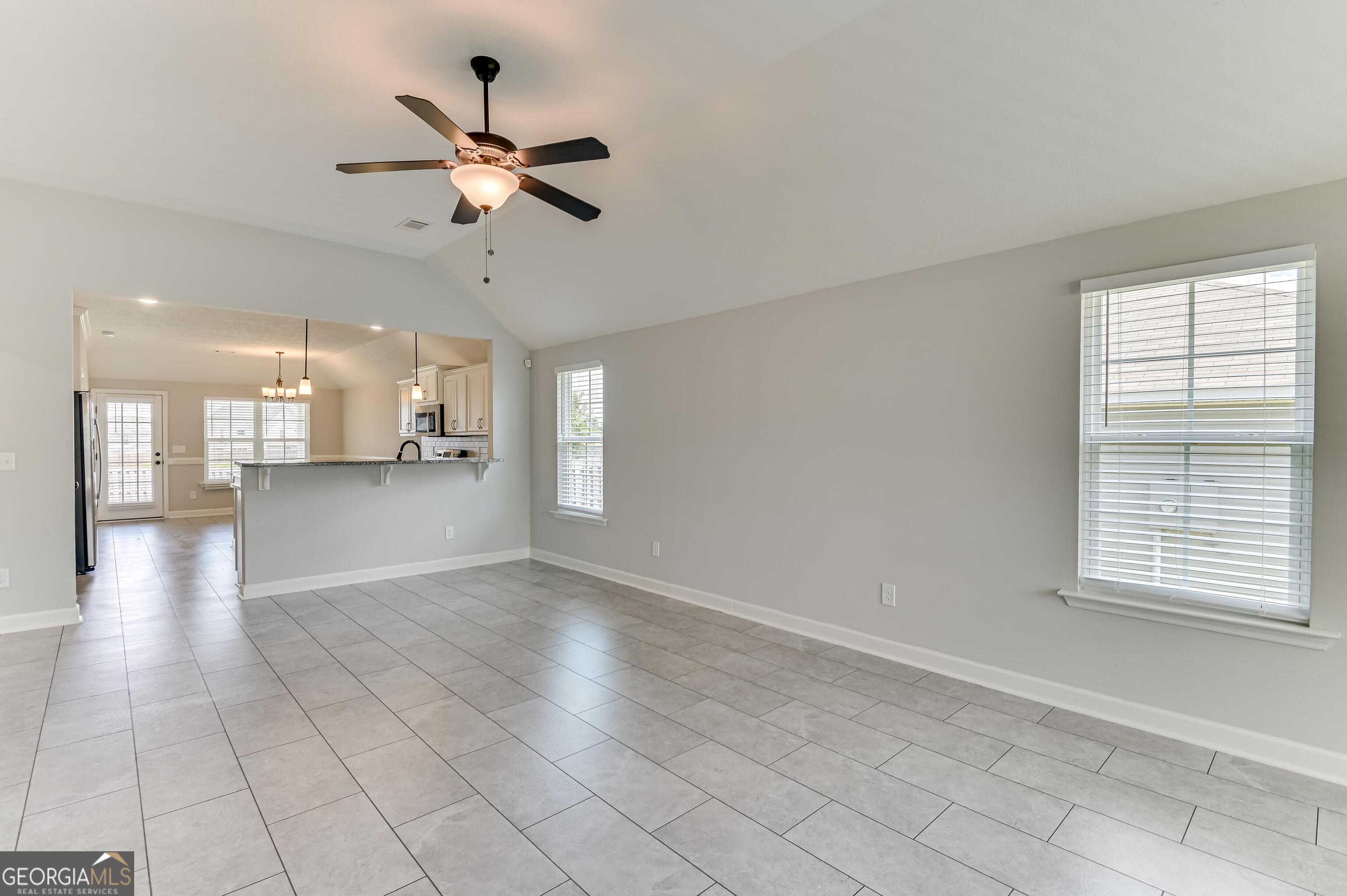 870 Goodale Drive Property Photo 3
