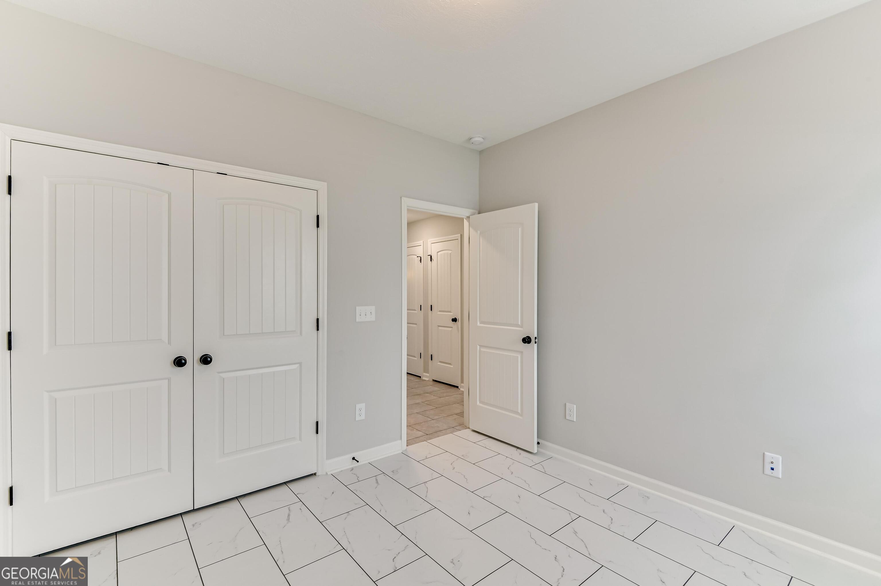 870 Goodale Drive Property Photo 16
