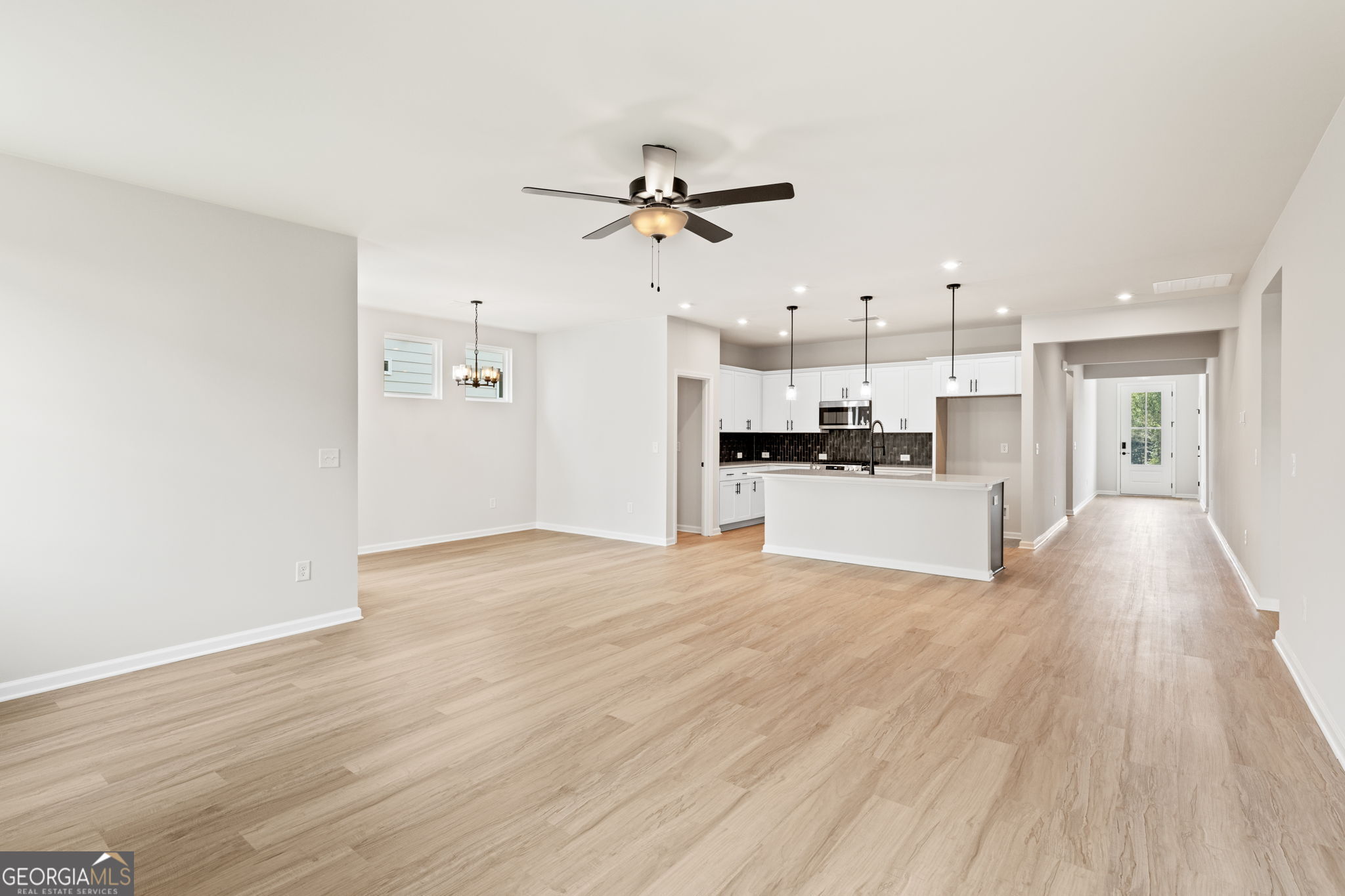 3565 Arrow Root Circle Property Photo 2