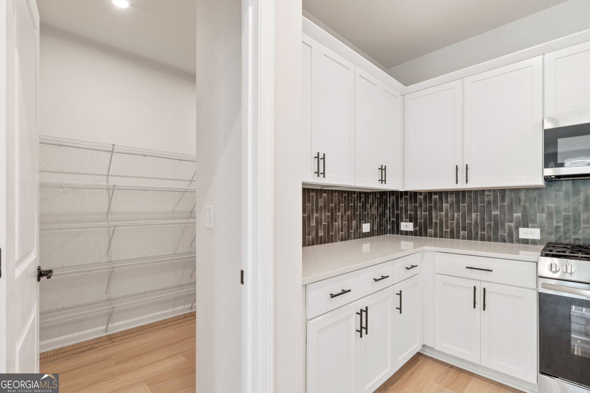 3565 Arrow Root Circle Property Photo 6