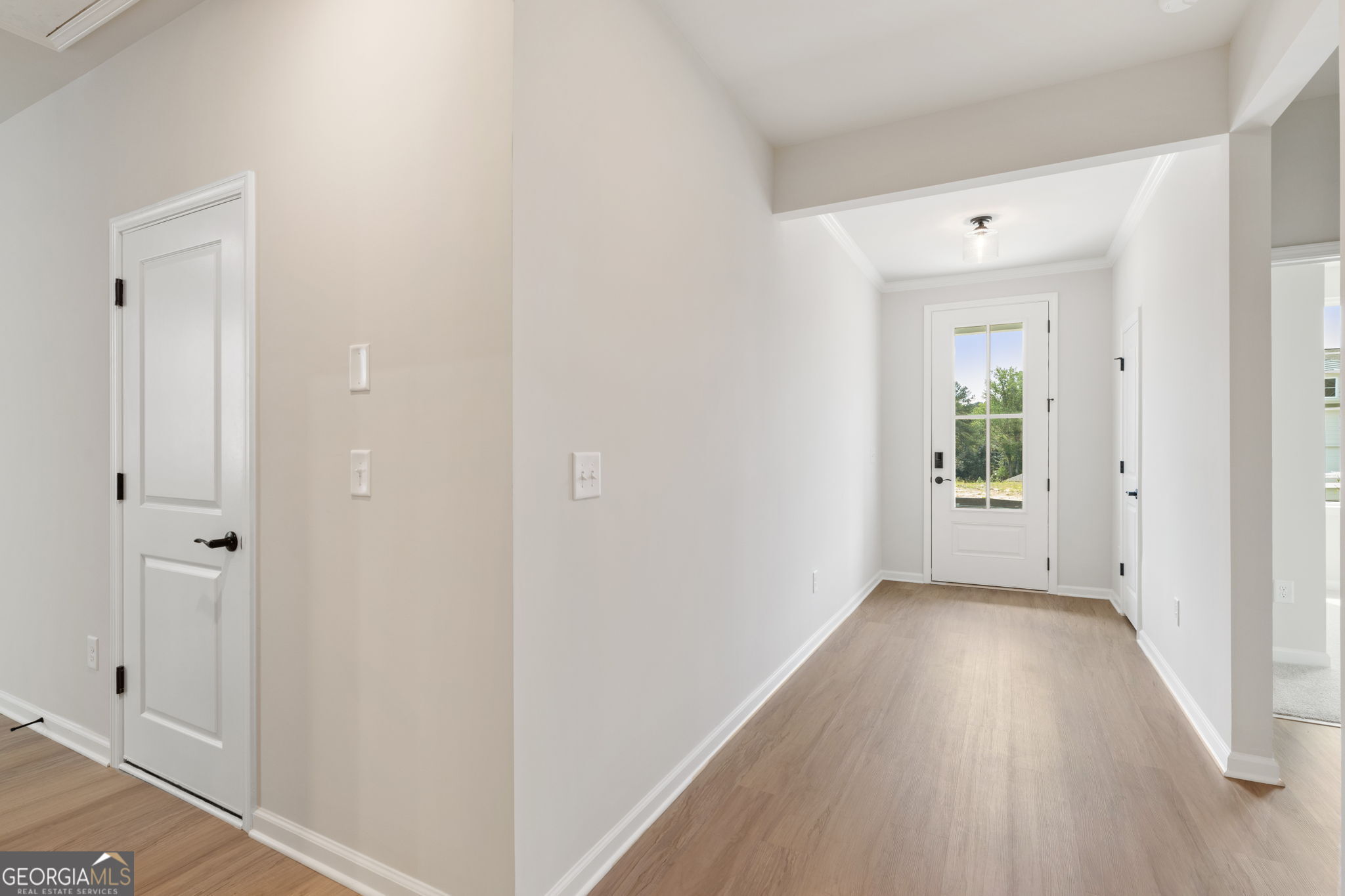 3565 Arrow Root Circle Property Photo 8