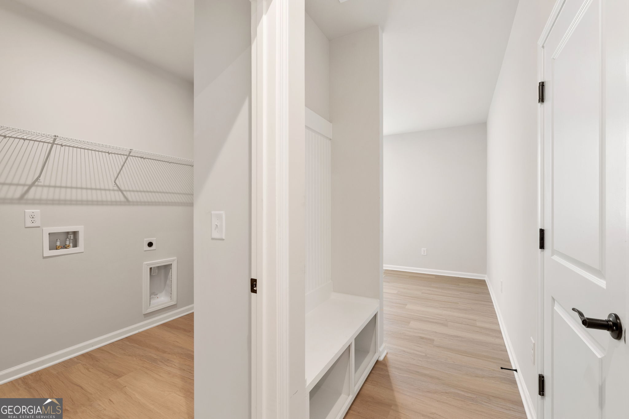 3565 Arrow Root Circle Property Photo 9