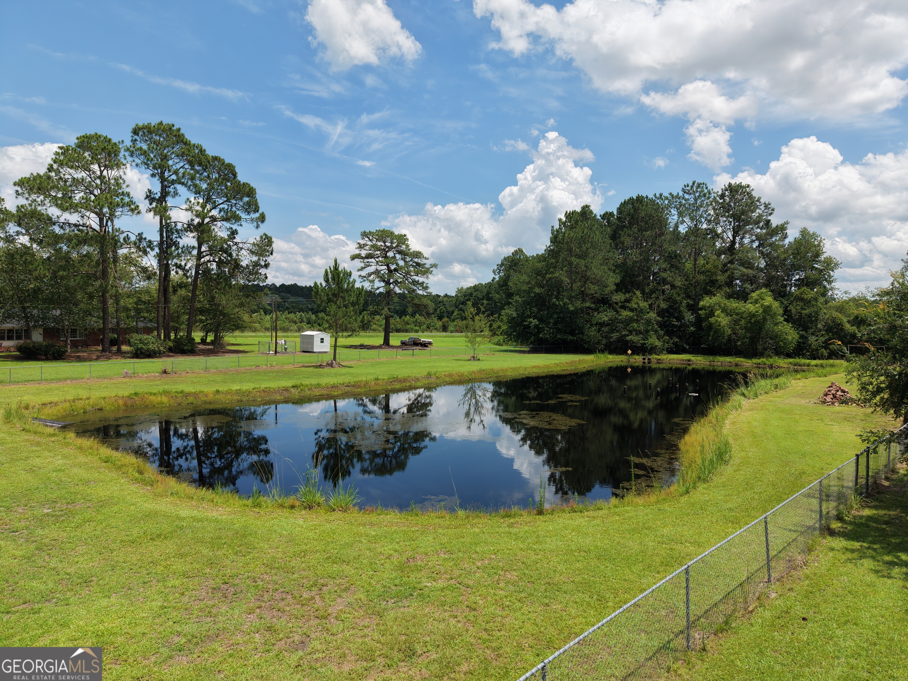 338 Lakeview Drive Property Photo 4