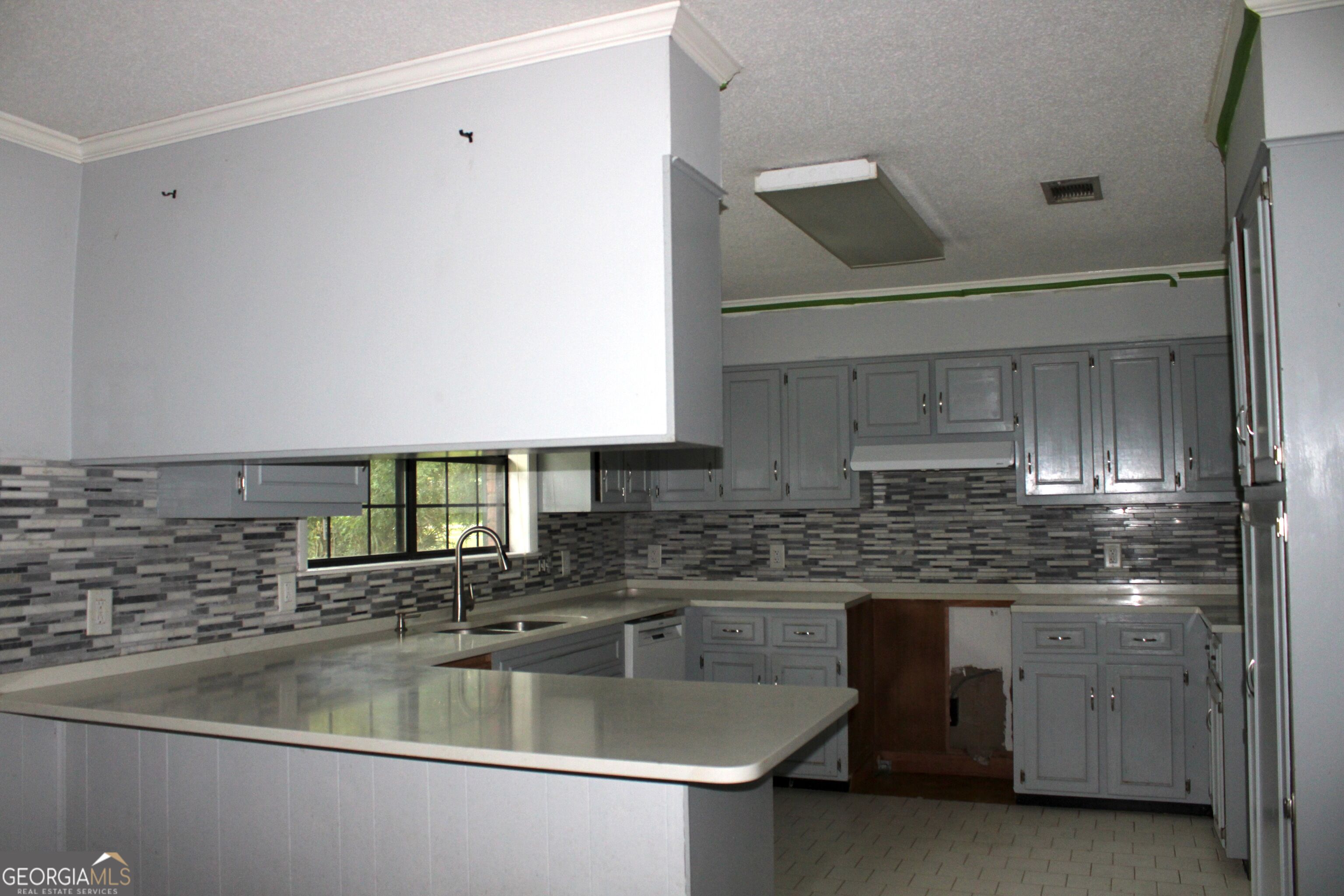 338 Lakeview Drive Property Photo 17