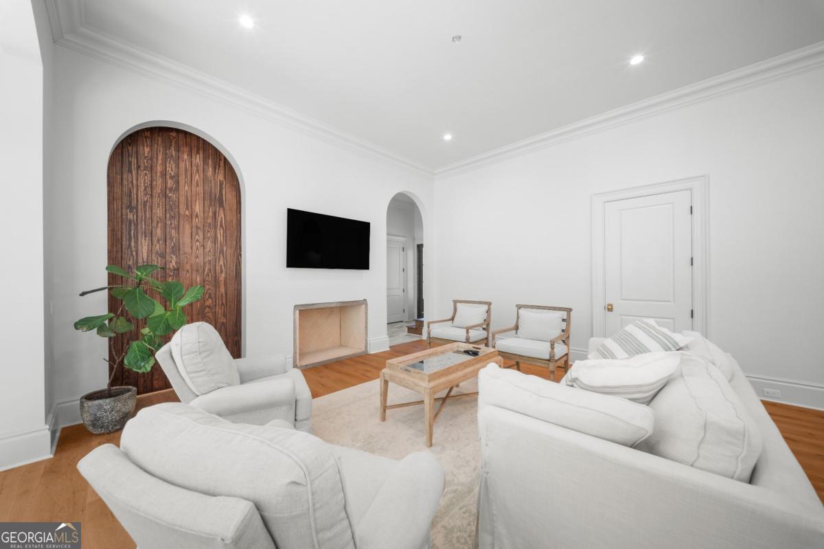 30 Forest Pine Drive Property Photo 17