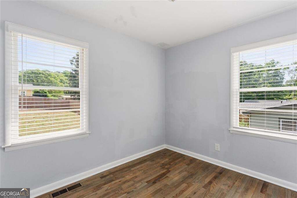 2363 Beverly Lane Property Photo 19
