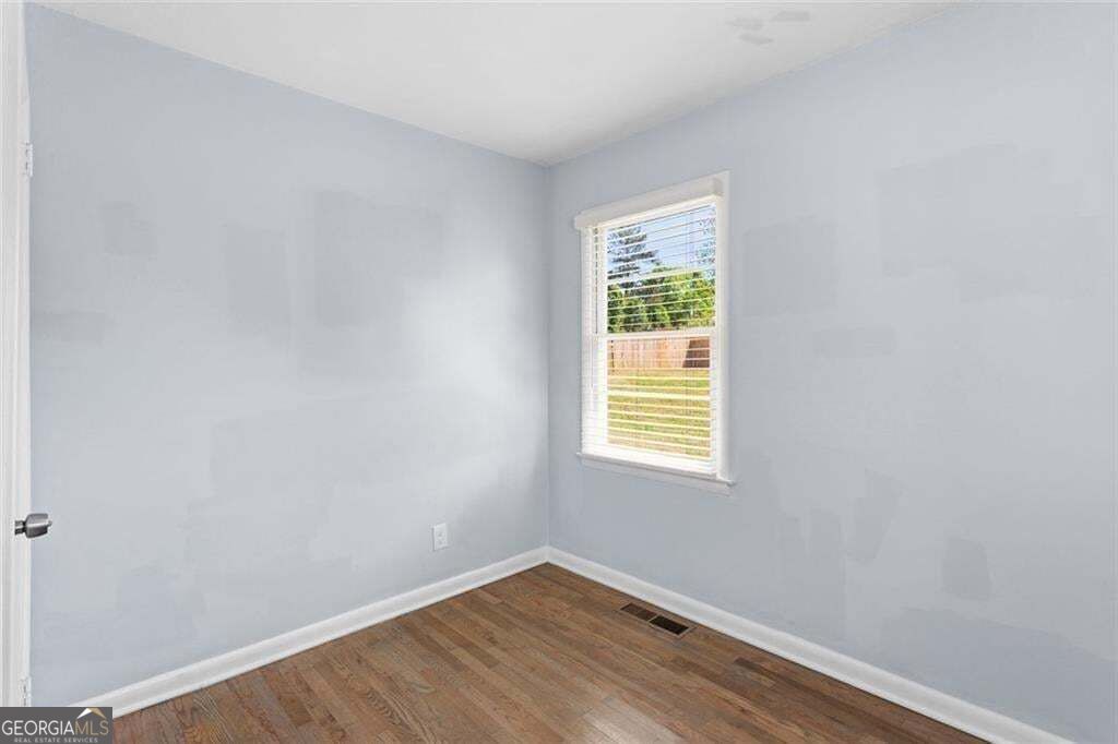 2363 Beverly Lane Property Photo 21