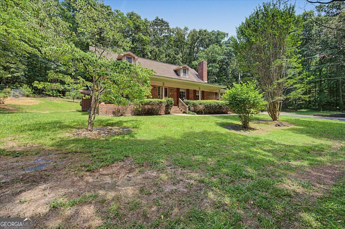 403 S Sequoyah Circle Ne Property Photo 3