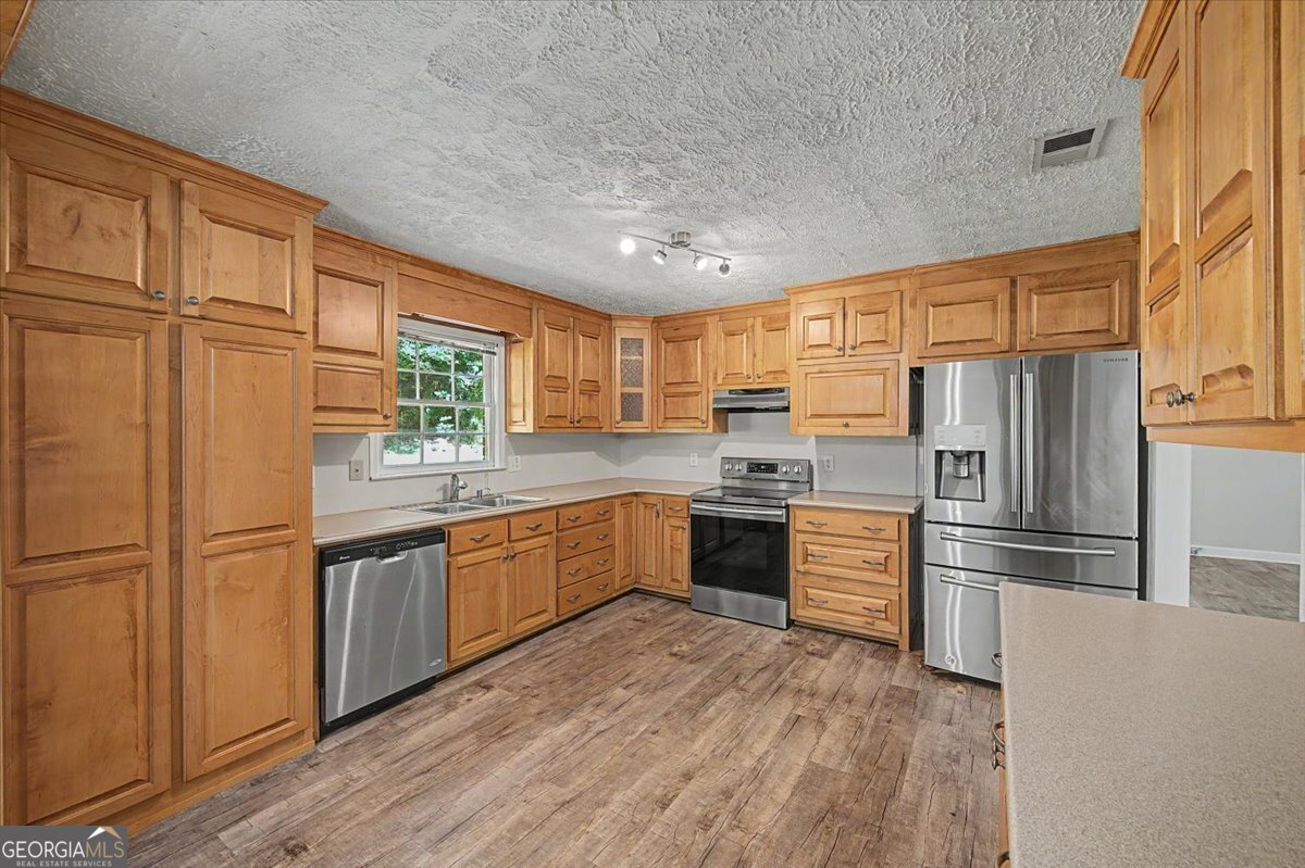403 S Sequoyah Circle Ne Property Photo 13