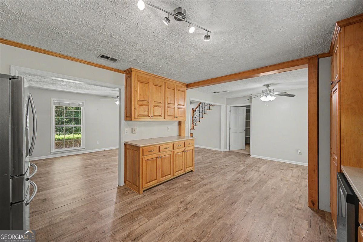 403 S Sequoyah Circle Ne Property Photo 16