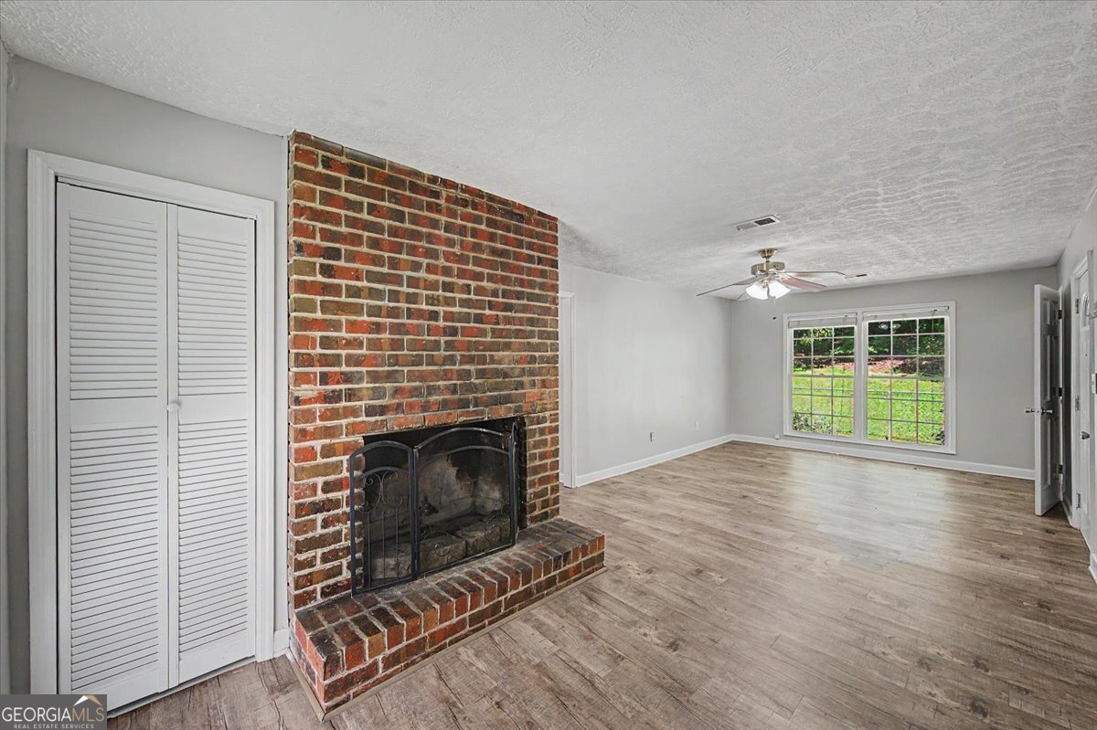 403 S Sequoyah Circle Ne Property Photo 19