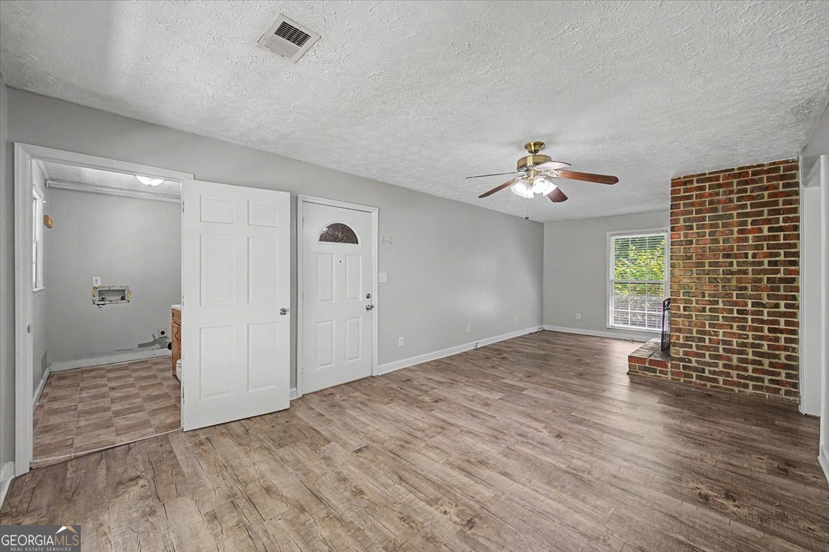 403 S Sequoyah Circle Ne Property Photo 21