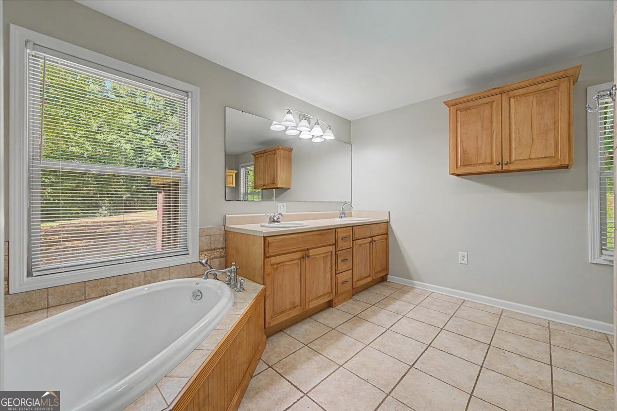 403 S Sequoyah Circle Ne Property Photo 31