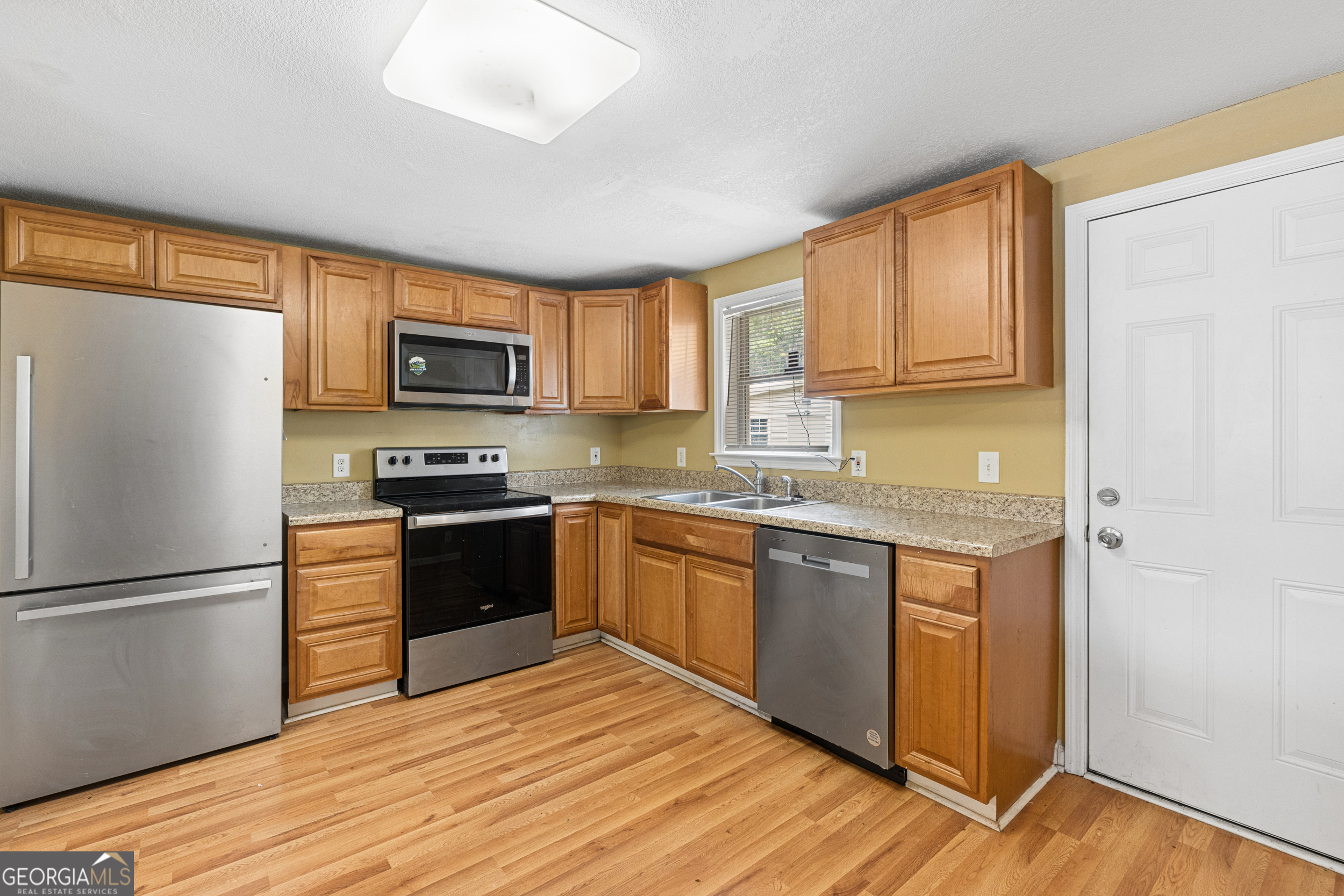 904 Sherman Avenue Property Photo 11