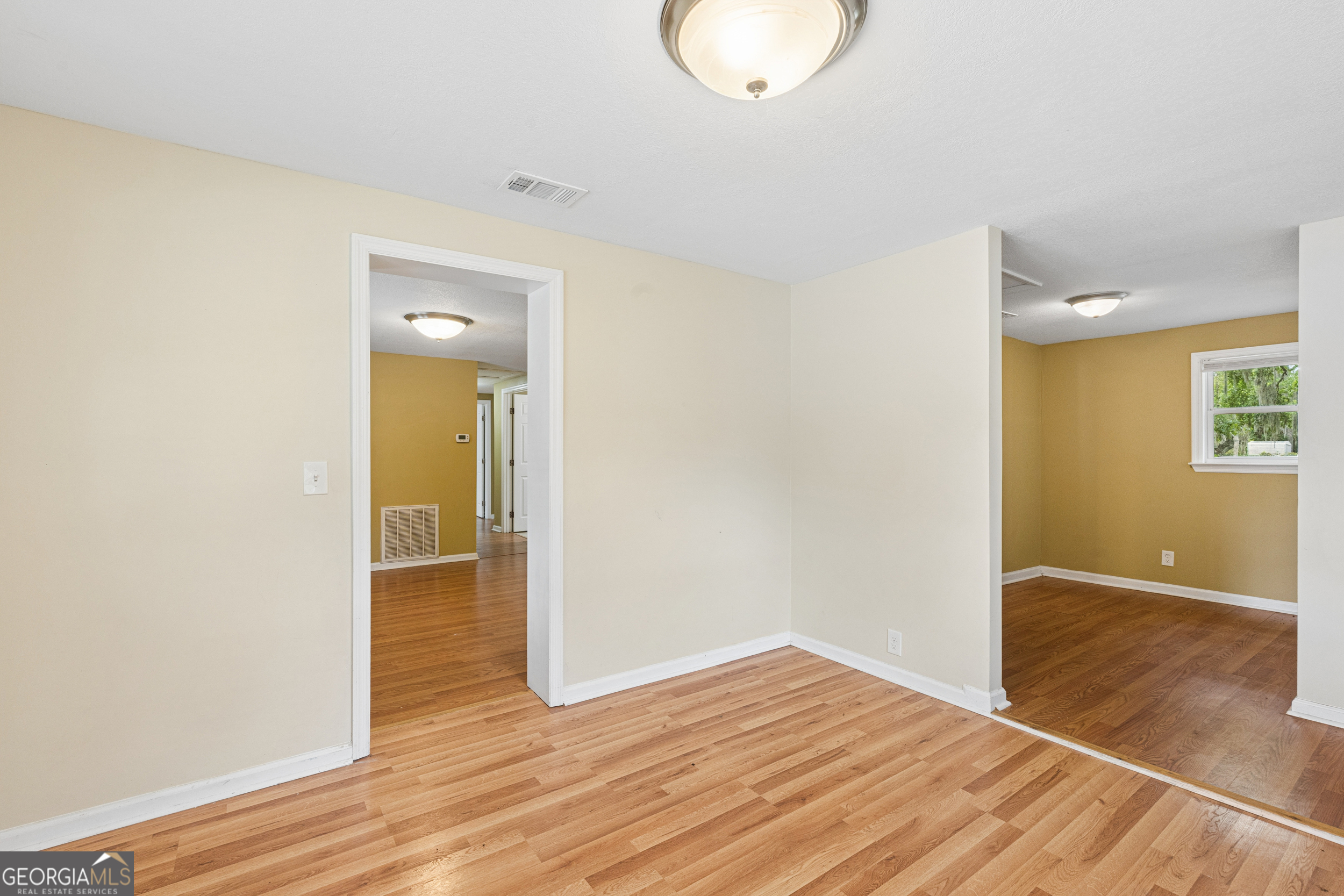 904 Sherman Avenue Property Photo 17