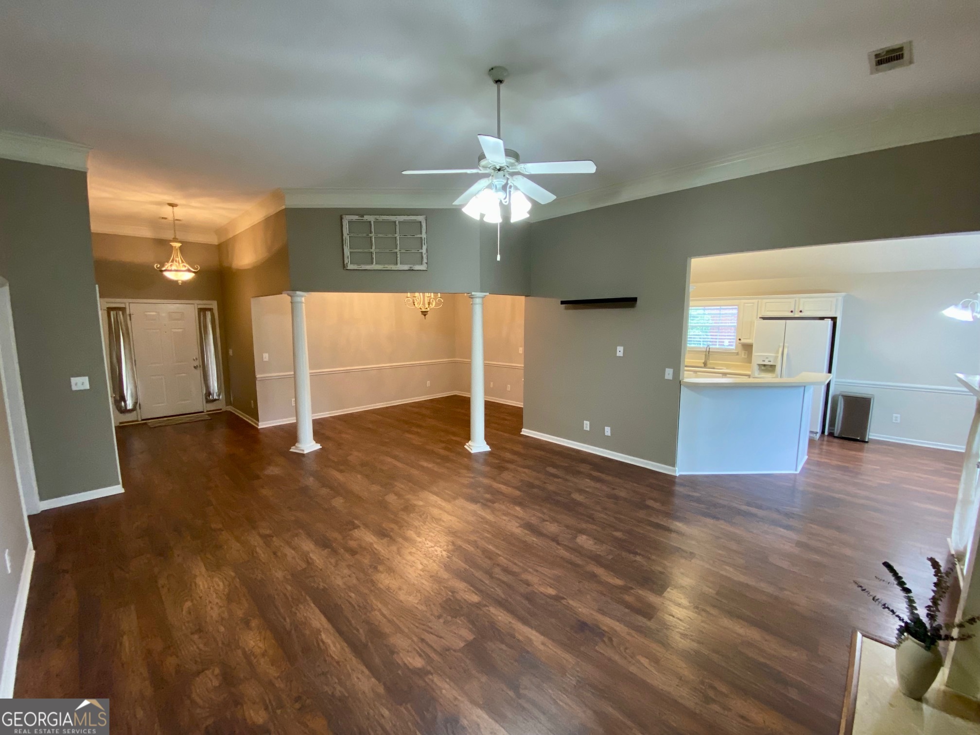 525 Sugarloaf Drive Property Photo 6