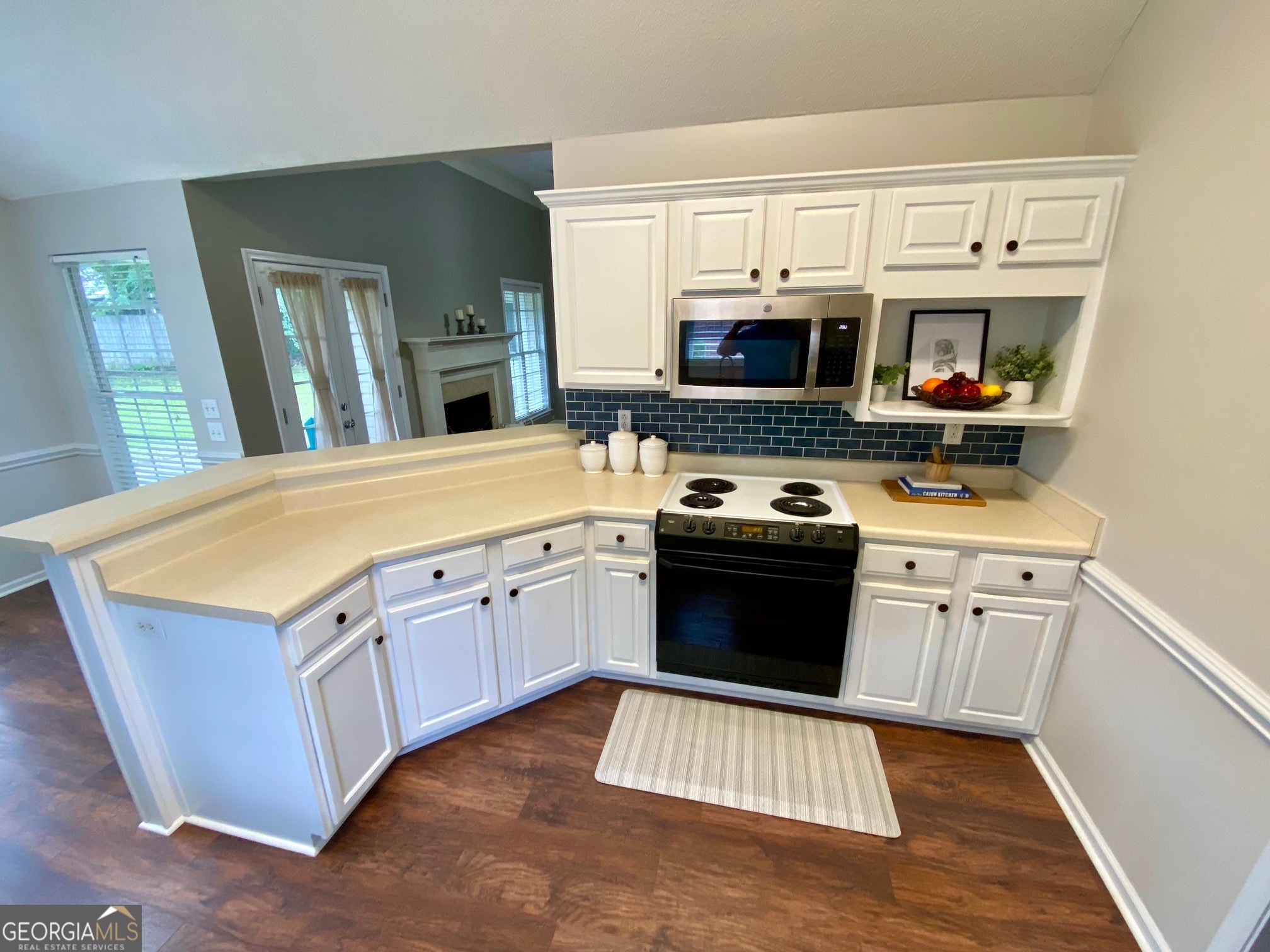525 Sugarloaf Drive Property Photo 10