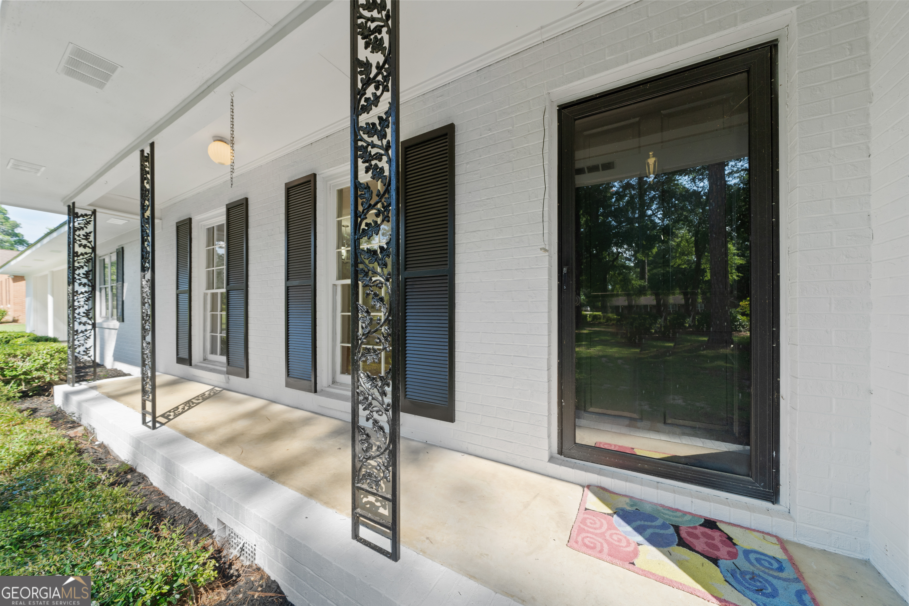 223 Brookwood Drive Property Photo 4