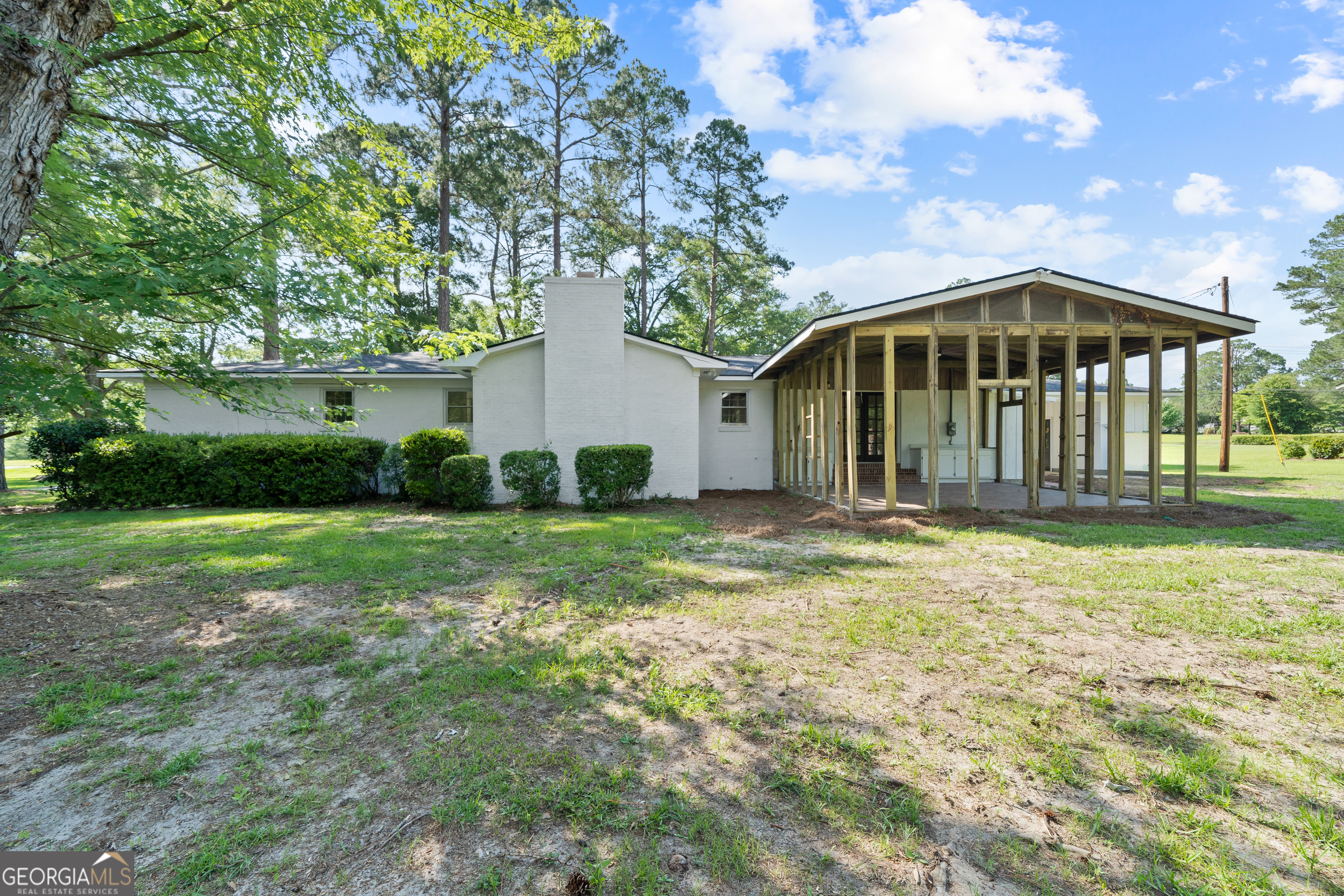 223 Brookwood Drive Property Photo 6